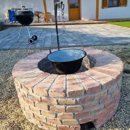 Akacfa Vendeghaz Vakantiehuis